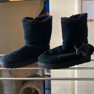 Womens Size 9 Ugg Boots